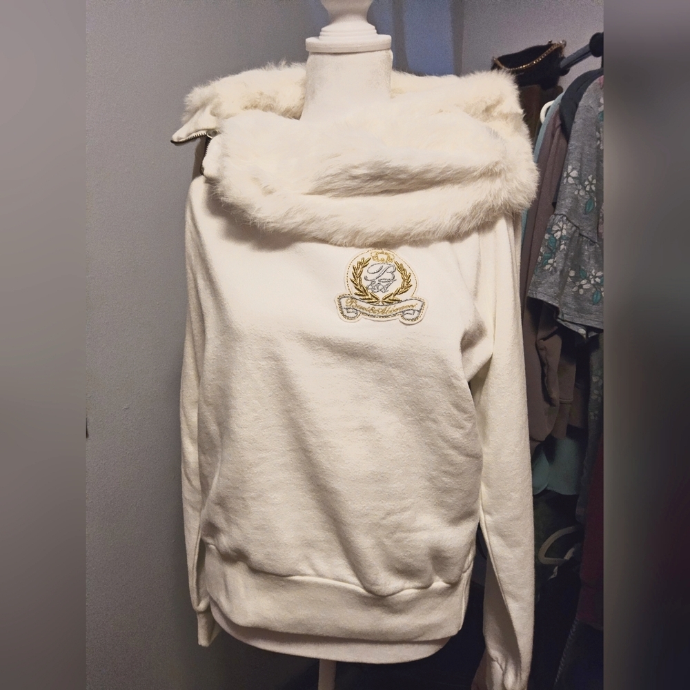 Fur collar White Hoodie with Gold Embroidery